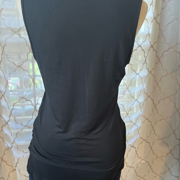 JW Black Tank with ruffle scoop neckline Size Small - Picture 3 of 8